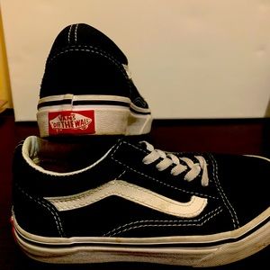 13.5 Black and white Vans